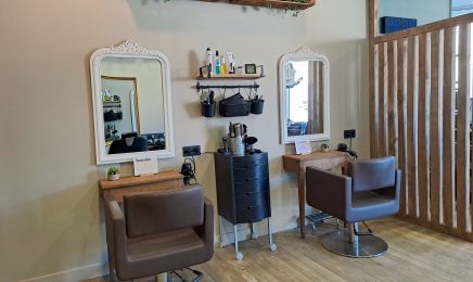 Stratosphair - Coiffeur mixte . Barbier . Evénementiel : Coiffeur à Montfort-sur-Meu
