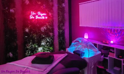 Un Rayon de Beauté - Head Spa & Cils : Manucure à La Roche-sur-Yon