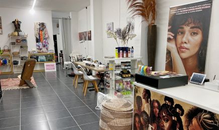 Ethnical Tresses africaines - Ongles - Beauté du regard  : Manucure à Canet-en-Roussillon
