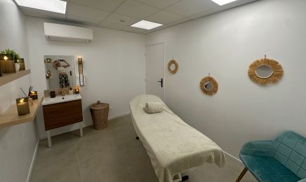 Studio 2k21 By Julie & Institut de bien-être : Coiffeur à Six-Fours-les-Plages