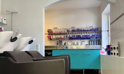 Salon Blond: Kosmetikstudio in Bassum