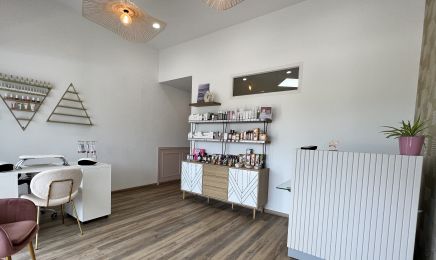 Mc créatrice de beauté  : Institut de beauté à Les Angles