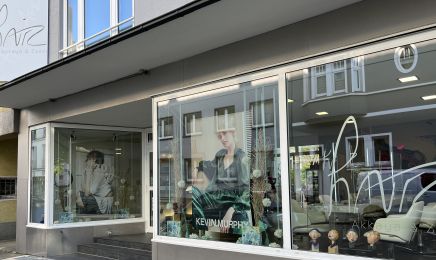 Hairz Akkaya & Zazzi: Friseur in Essen