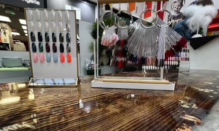 Chic nails - CC Carrefour La Pioline : Manucure à Aix-en-Provence