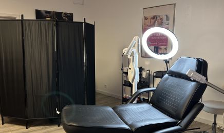 JK Beauty & Cosmetics: Kosmetikstudio in Hamburg