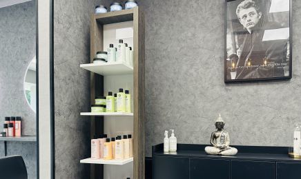 Friseur Amour: Kosmetikstudio in Hamburg