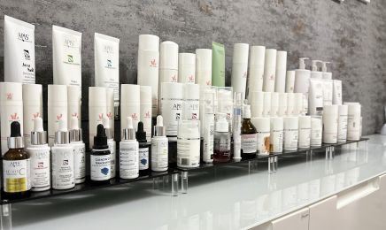 Fitze Nails & Beauty: Kosmetikstudio in Recklinghausen