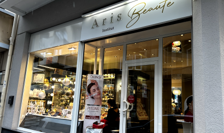 Aris Beauté & Luxury Glow : Coiffeur à Thonon-les-Bains