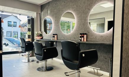 Friseur Amour: Kosmetikstudio in Hamburg