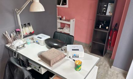 À Fleur de Peau Esthétique  : Institut de beauté à Couvin