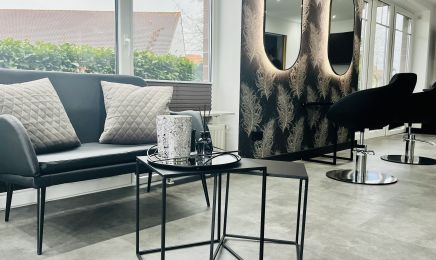 Sarah's Cut: Friseur in Achim