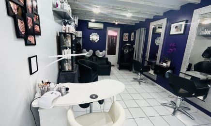Coiffure Sandra : Manucure à Budelière