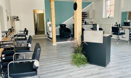 HairHirsch Friseursalon: Barbershop in Esens