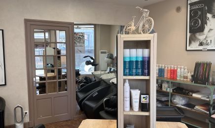 cris coiffure  : Coiffeur à Oyonnax