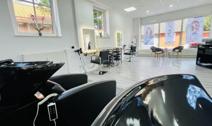 HairHirsch Friseursalon: Barbershop in Esens