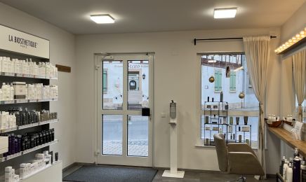 Angela Schirra : Kosmetikstudio in Gau-Odernheim