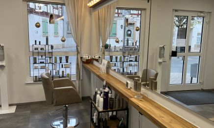 Angela Schirra : Kosmetikstudio in Gau-Odernheim