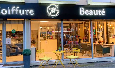 MG Coiffure Beauté - Mina : Coiffeur à Nice