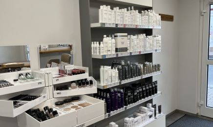 Angela Schirra : Kosmetikstudio in Gau-Odernheim