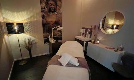 Salon Neunmalschön : Nagelstudio in Königs Wusterhausen