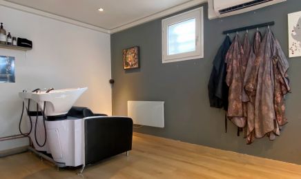 Julien et Strelitzia  : Barbier à Brunstatt-Didenheim