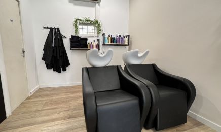 Co'Laury : Coiffeur à Aubord