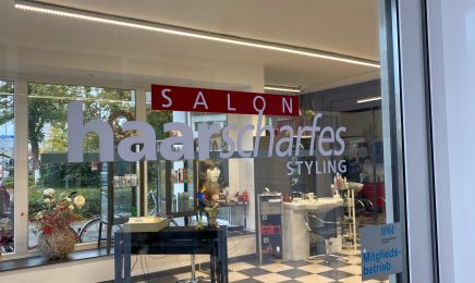 Salon haarscharfes Styling: Friseur in Dinslaken
