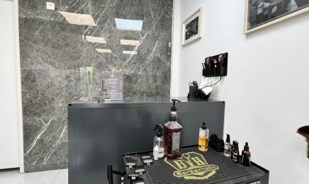 Boxe'R - Barbershop : Barbier à Sommières