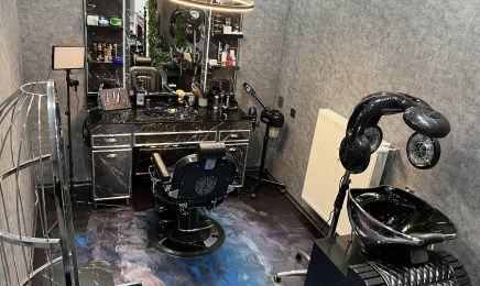 Fumeyra: Kosmetikstudio in Offenbach am Main
