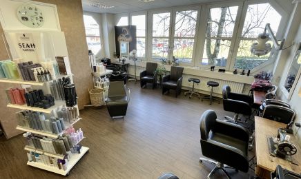 Haarschneiderei | Franziska Wesch : Friseur in Neuss
