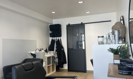 Annie R - Coiffure : Barbier à Marseillan