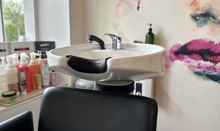 Hair & Make-up Atelier by Genia: Kosmetikstudio in Minden