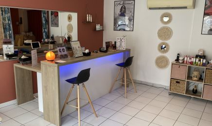 i’Naya Beauté  : Barbier à Grabels