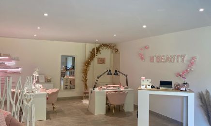 M Beauty : Manucure à Grandfontaine