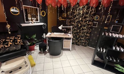 Caribbean nails / Jacintha brooks : Manucure à Clermont-Ferrand