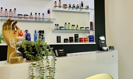 OQ Hairstudio: Friseur in Oyten