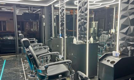 182 Barber : Barbier à Palaiseau