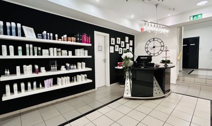 Salon Hinxlage: Friseur in Garrel