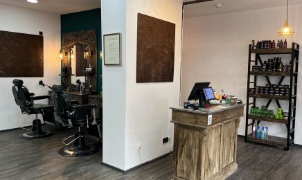 Kofis Barber: Kosmetikstudio in Stuttgart