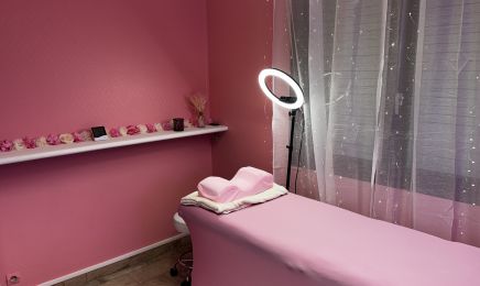 Beauty Glow  : Manucure à Compiègne