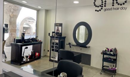 Fanny Coiffure : Manucure à Agen
