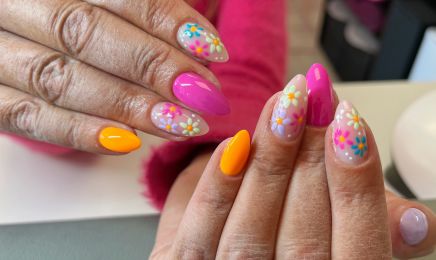 Golden Nails : Manucure à Martigues