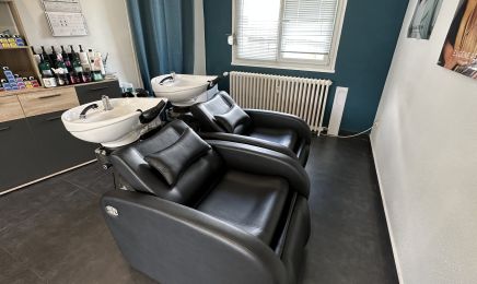 Nouvel'ere Coiffure  : Manucure à Besançon