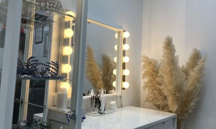 Haarstudio Mereles: Friseur in Mönchengladbach