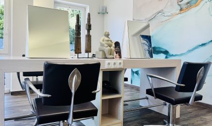Salon Blond: Kosmetikstudio in Bassum