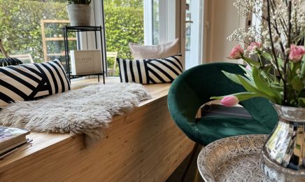 Hair & Make-up Atelier by Genia: Kosmetikstudio in Minden