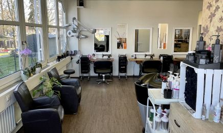 Haarschneiderei | Franziska Wesch : Friseur in Neuss