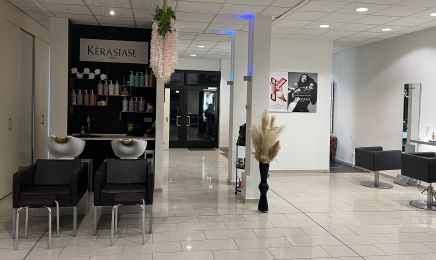 Fatima K Hair & Make up: Kosmetikstudio in Homburg