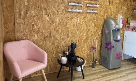LS Beauté : Manucure à Ponteilla