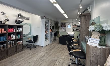 Artiste crea'tif : Coiffeur à Chamberet